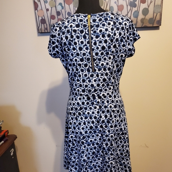 Michael Kors Petite Mid Length Dress - Picture 2 of 5
